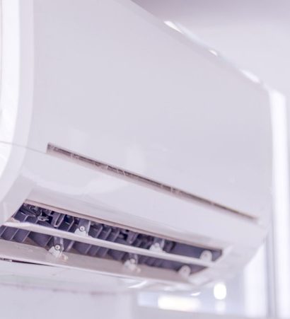 Los aires acondicionados tipo minisplit son una solución compacta y eficiente para proporcionar frescura y, a menudo, calefacción a su hogar. Estos sistemas están ganando popularidad en México por su funcionamiento silencioso y sus aplicaciones versátiles.